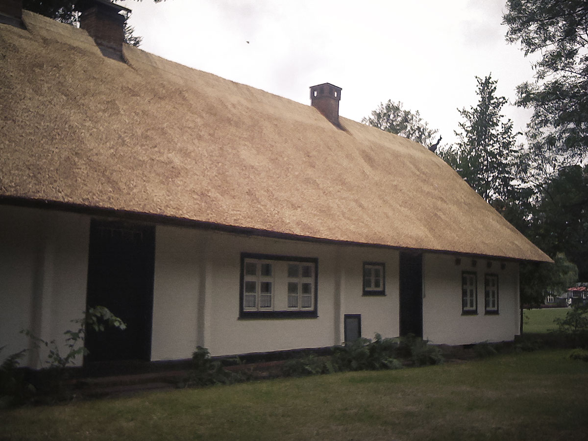 Weichert Dachbau Reetdachdecker-Fachbetrieb