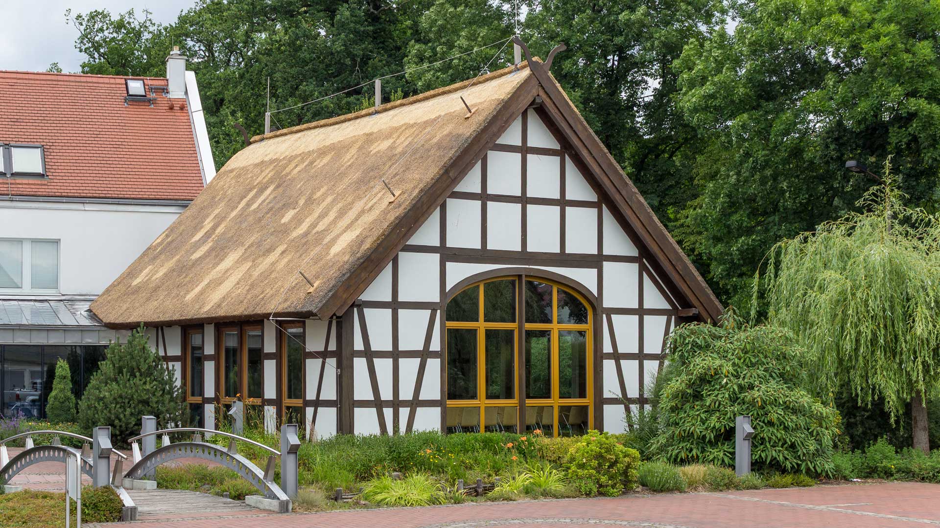 1920x1080_reetdachdecker_berlin_spreewaldhof_golssen_01
