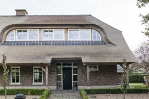 Reetdachdecker, Reet-Dachdeccker, Reet-Dach-Decker, Reetdachdeckerei, Weichert Dachbau, Reetdachdecker-Fachbetrieb