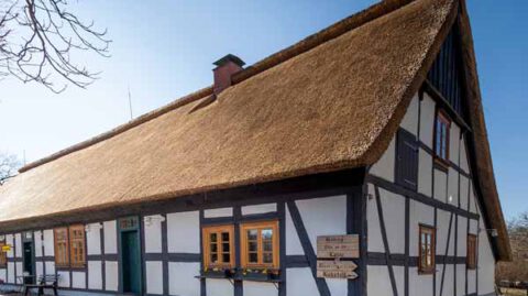 reetdach-berlin, heimatmuseum-erkner_Museumshof am Sonnenluch