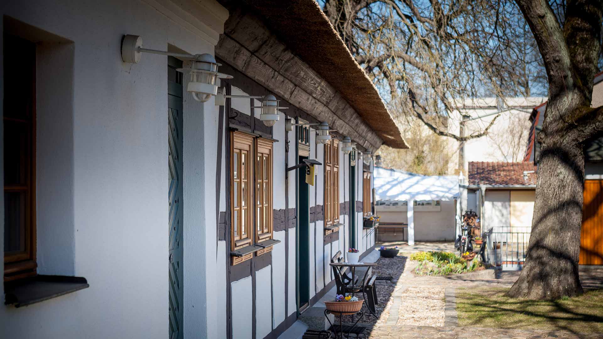 reetdach-berlin, heimatmuseum-erkner_Museumshof am Sonnenluch