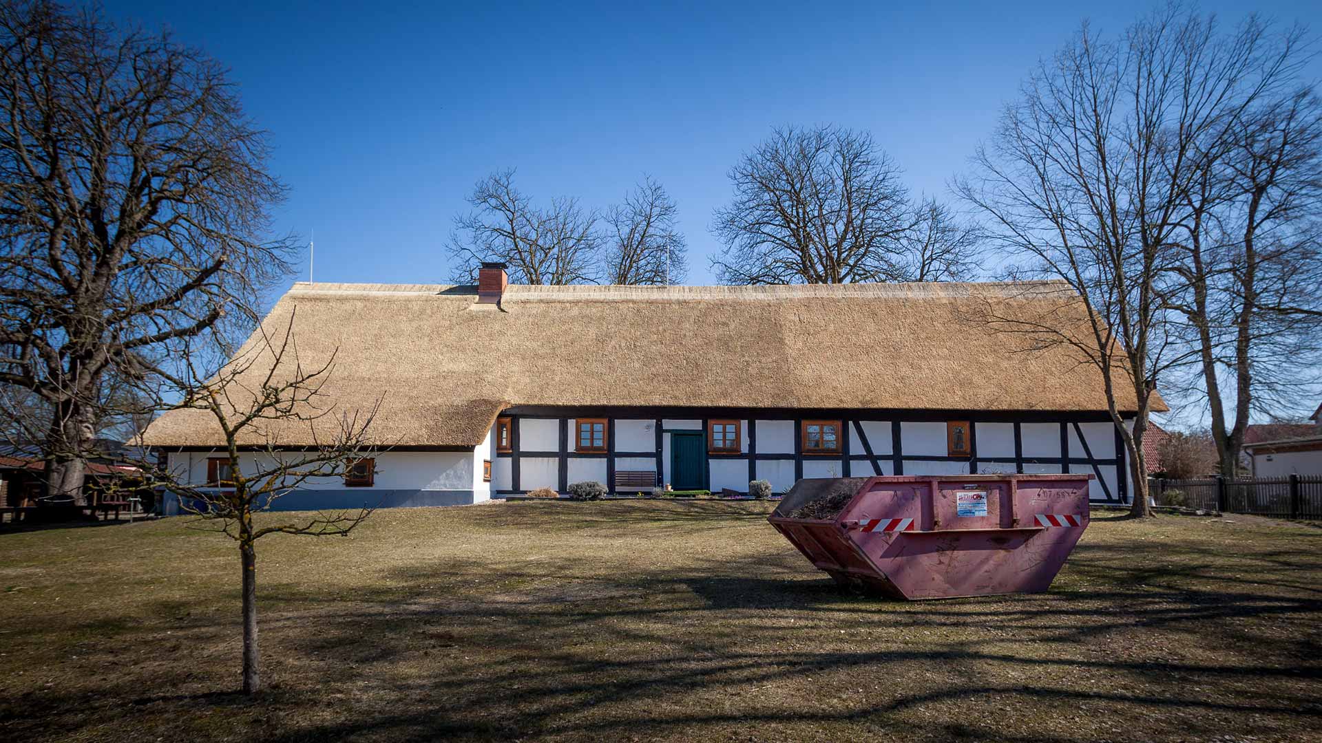 reetdach-berlin, heimatmuseum-erkner_Museumshof am Sonnenluch